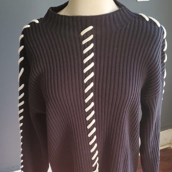 Eloquii Black and White Rib Whipstitch Sweater Sz 14/16 - Picture 3 of 12